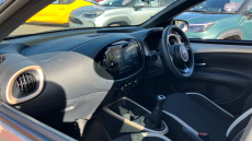 Toyota Aygo X 1.0 VVT-i Edge 5dr Petrol Hatchback